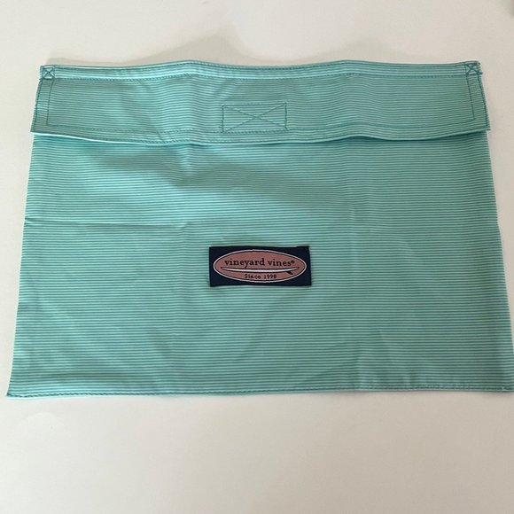 Vineyard Vines travel accessory pouches, lot of 2 - Picture 3 of 5